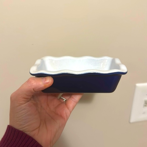 Emile Henry bakeware mini ruffle loaf pan​​ - Picture 1 of 4